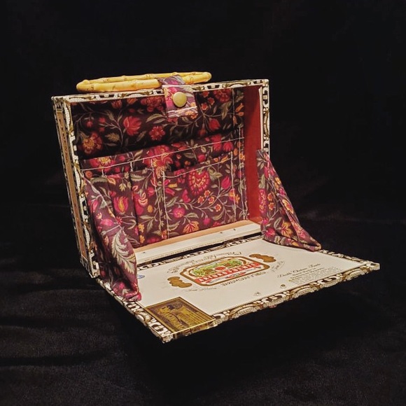 Cigar box bag / purse - Picture 3 of 6